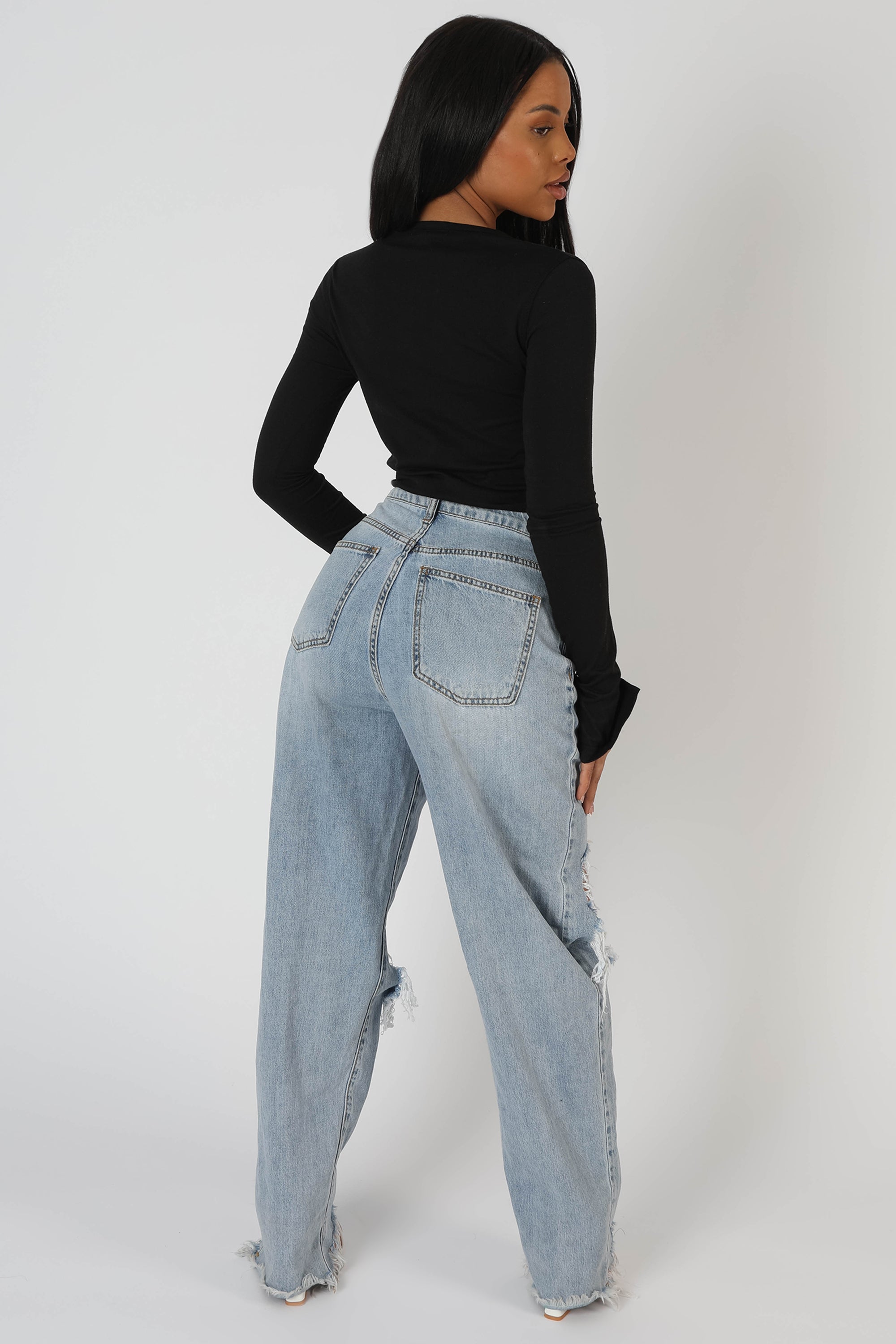 LONG SLEEVE BUTTON DETAIL CROP TOP BLACK