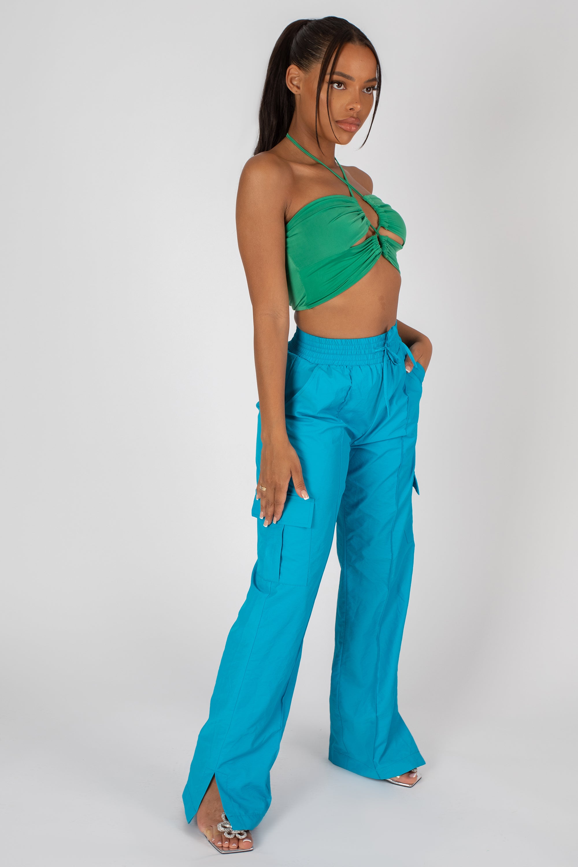 SLINKY LOOP RUCHING CROP TOP GREEN