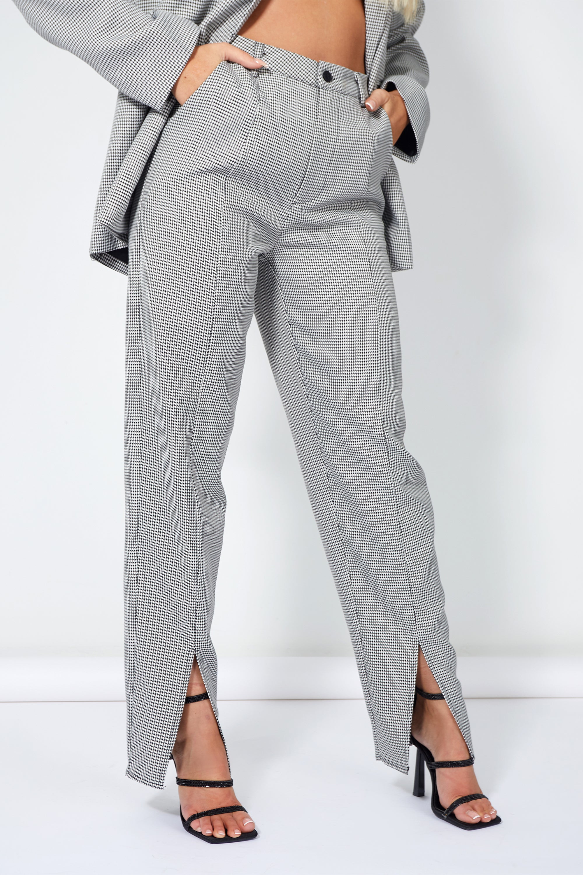 HOUNDSTOOTH STRAIGHT LEG SPLIT HEM TROUSERS