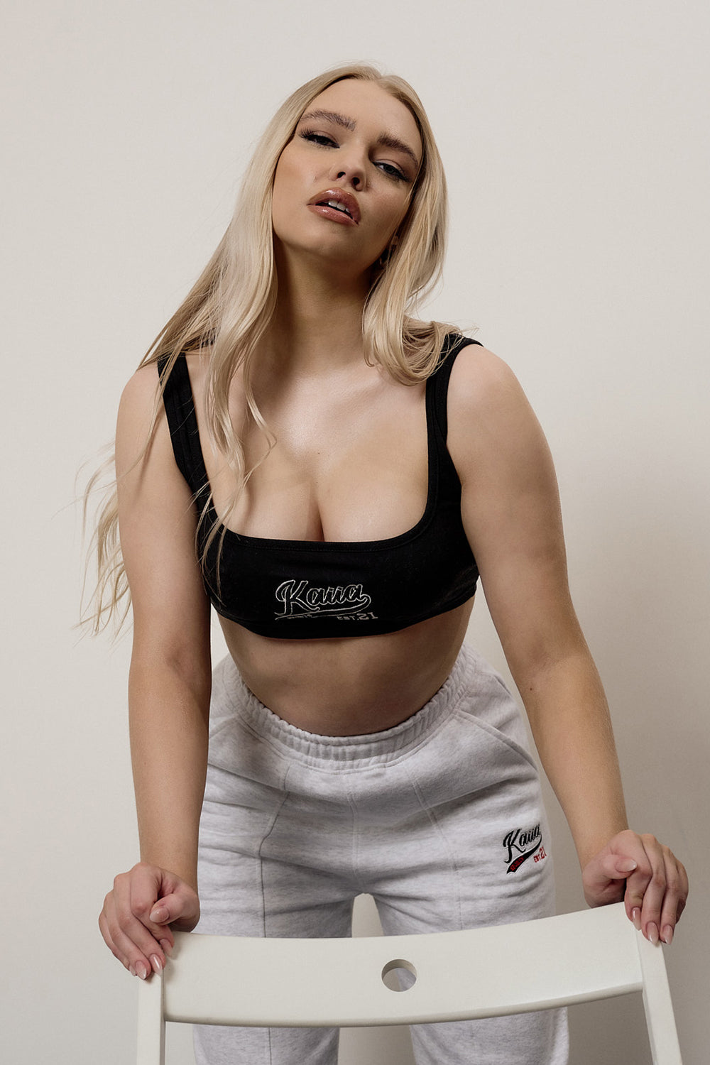 VARSITY EMBROIDERY CROP TOP BLACK